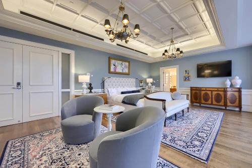 The Executive Suites and Events - image 7