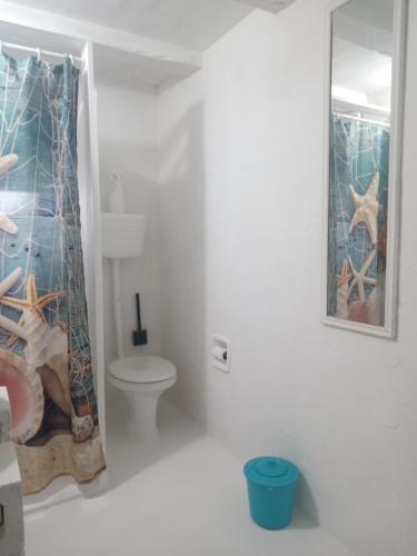 Bathroom, Hostel Jose Mendes in José Mendes