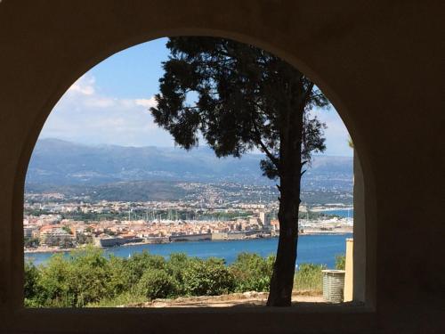 Amazing View Port Golfe-Juan - image 12