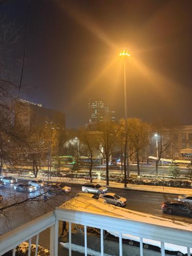 Светлая, уютная квартира в стратегическом районе, Almaty (foto 9)