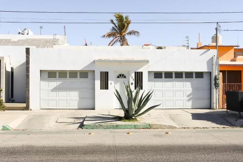 Casa Balandra in La Paz, Mexico