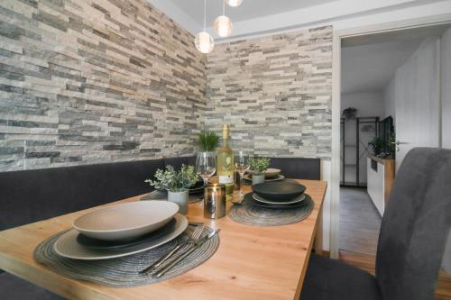 Erholsame Auszeit auf ca 100 qm in Idylischer Lage mit großer Terrasse in Atzenhausen