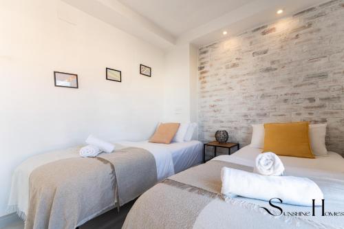 Two-Bedroom Apartment with Partial Ocean View image 10