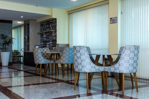 Hotel Brisa Tropical De Macae
