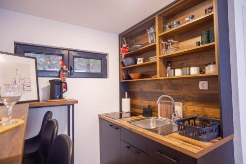 Container House Kod Čupe (Container House Kod Cupe) in 库普雷斯