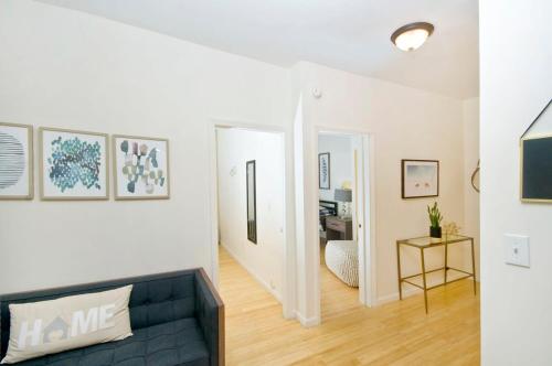 102-1A Best Value 2BR Apt Near Central Park, New York (Foto 9)