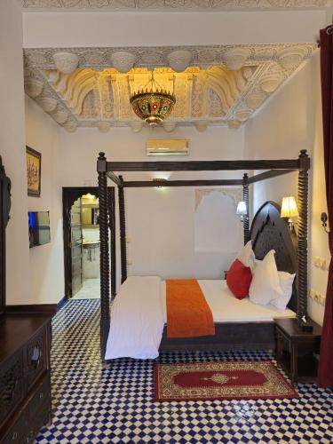 Riad Fes Bab Rcif Suite &Spa - image 3