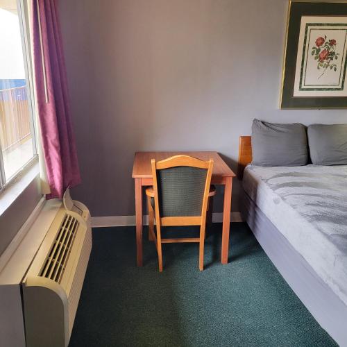Hotel 2 Double Beds Studio 135 & Hot tub in Livingston, USA