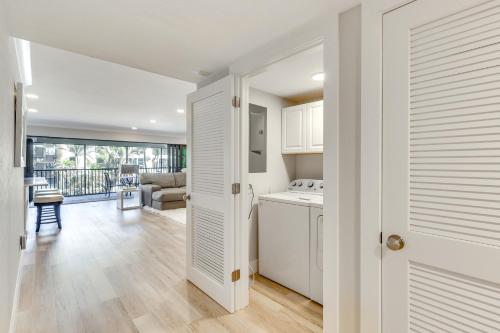 Luxury Sanibel Condo with Ocean View - Steps to Beach - image 33