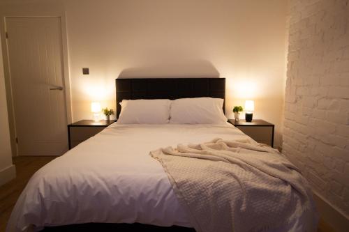 Stylish Cosy 4-Bed Home, Sleeps Up To 10 With Large Sofa Bed, Near Manchester Royal Infirmary & Universities, Free Parking & Ultra-Fast WiFi, Manchester (fotografie 8)