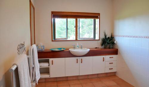 Waiwurrie Coastal Farm Lodge in Whangaroa