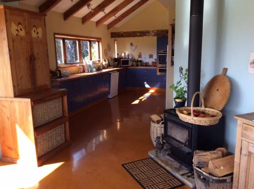 keittiö, Waiwurrie Coastal Farm Lodge in Whangaroa