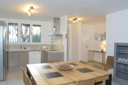 المرافق, Gîte les Alouettes (Gite les Alouettes) in Uzes