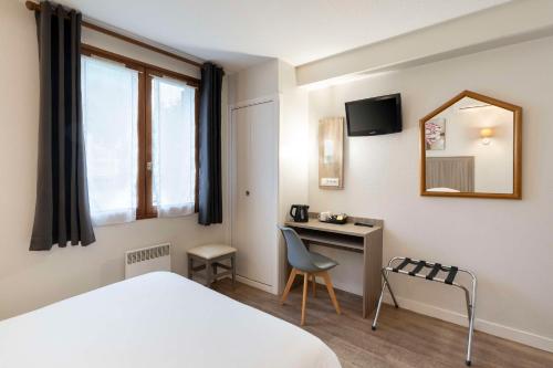 Comfort Queen Room