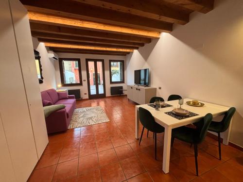VERONETTA 52 Room Type - Apartment with Garden View VERONETTA 52 Room Type - Apartment with Garden View