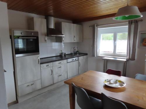 Konyha, Monteurwohnung bei Crailsheim Feuchtwangen in Fichtenau