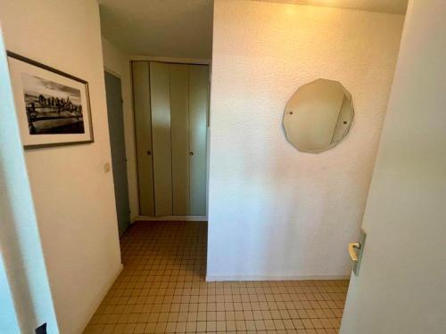 Apartment image 10