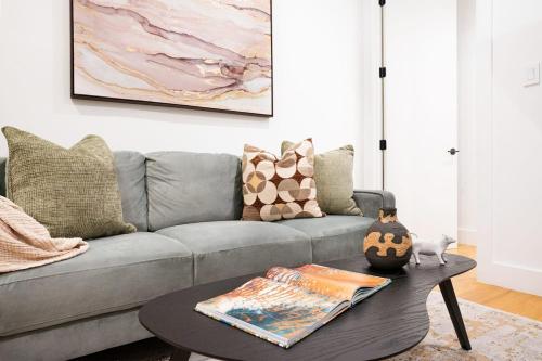 1288-3RS New Renovated 2 Bedrooms in UES, New York (Foto 7)