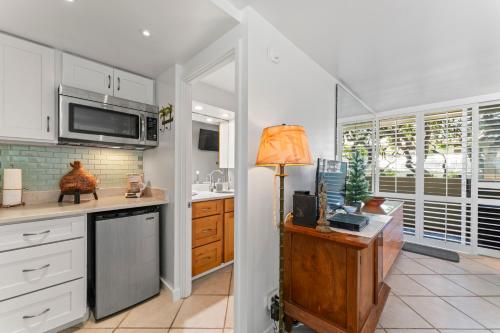 Bathroom, Sanctuary by the Sea/Studio Apt. in Diamond Head