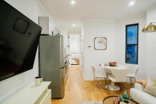 1288-4RN Newly furnished Prime UES 2BR, New York (photo 6)