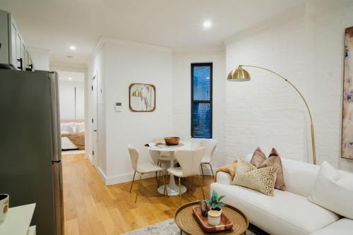 1288-4RN Newly furnished Prime UES 2BR, New York (photo 7)
