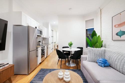 1290-7 New Renovated 2 Bedrooms in UES, New York (fotografie 7)