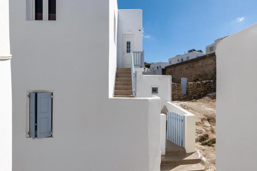 Jacuzzi Suite by Divalproperties-Mykonos 4
