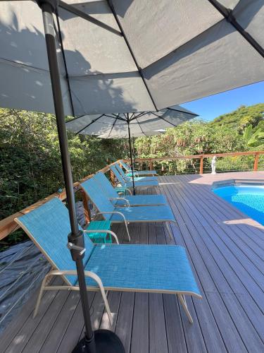 Jungle Cabin with 2 private bedrooms & bath