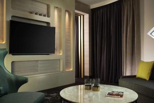 Hilton Amsterdam Airport Schiphol - image 4
