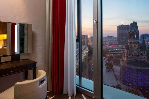 Waldorf Astoria Berlin - image 12