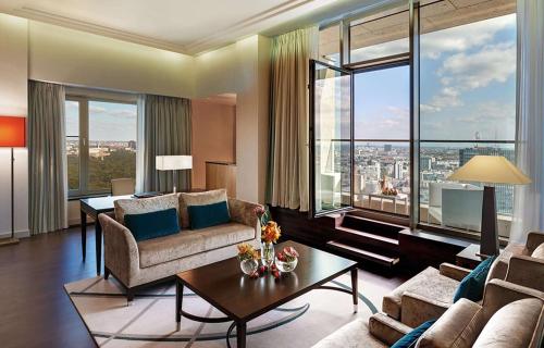 Waldorf Astoria Berlin - image 10