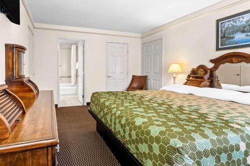 SureStay Hotel by Best Western Castro Valley Room Type - King Room