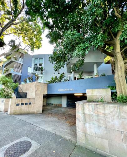 Exterior view, Stunning View room-Steps to Bondi Beach in Bellevue Hill