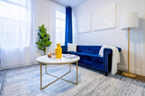 1435-2 3 Bedrooms 2 Bath WD UES, New York (photo 2)