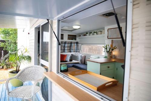 Instalaciones, Unique lakefront glamping in Canton Beach