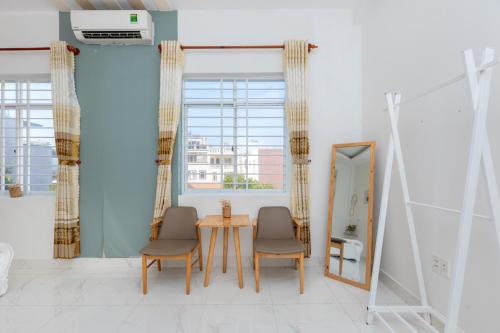 Nhà phố nguyên căn 4 phòng ngủ 8 giường - 30 Võ Thị Sáu - Bãi sau - Free loa karaoke