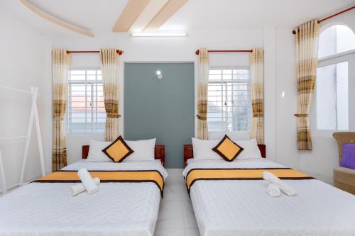 Nhà phố nguyên căn 4 phòng ngủ 8 giường - 30 Võ Thị Sáu - Bãi sau - Free loa karaoke