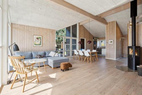 A szálláshely kívülről, Modern Holiday Home From 2017, Located At Lild Strand in Norklit