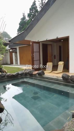3 bedrooms, 4 beds