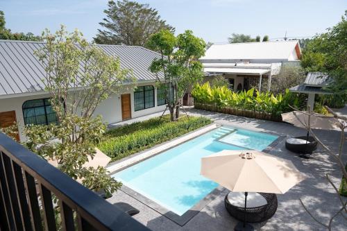 ขวางคุณเยาว์ คาเฟ่ รีสอร์ท แอนด์ พูล วิลล่า (Khwang Khun Yaow Cafe Resort & Pool Villa) in ปากคาด