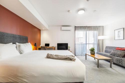 Punthill Apartment Hotel - Little Bourke, Melbourne