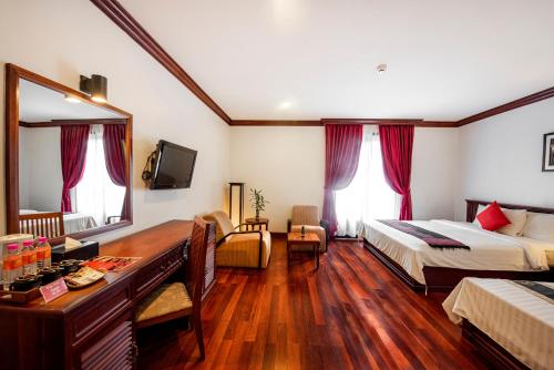 room detail thumbnail 0