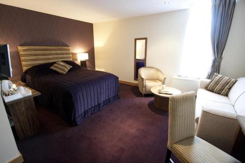 Albert Hotel Albert Hotel is a popular choice amongst travelers in Kirkwall, whether exploring or just passing through. Offering a variety of facilities and services, the property provides all you need for a good 