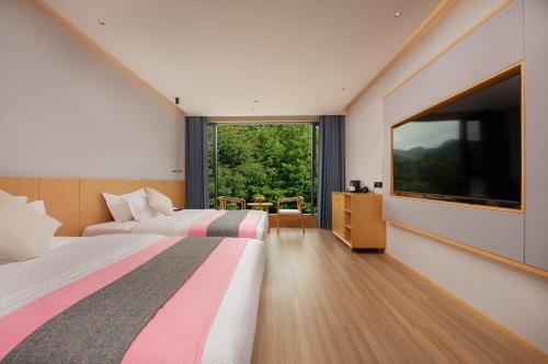 Zhangjiajie Qianshanyue Hotel - Photo 2 in Zhangjiajie, China