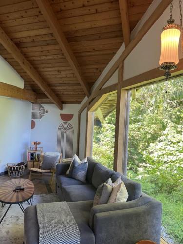 First Light - Waterfront, Hot tub, Sauna, EV, Tofino (foto 5)