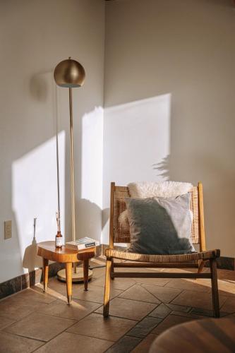 First Light - Waterfront, Hot tub, Sauna, EV, Tofino (foto 10)
