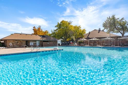 Villa #33 at Bloomington Country Club condo, St. George (foto 2)