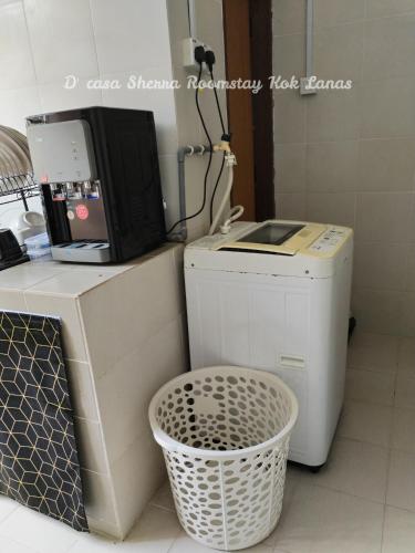 D'casa Sherra Homestay Kok Lanas in เกเตเระห์