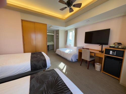 room detail thumbnail 1