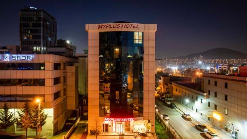 My Plus Royal Ataşehir, Istanbul
